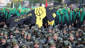 سلاح حزب الله حسن نصر الله دولة جزب الله إيران من يحكم لبنان؟ قرار السلم والحرب في لبنان