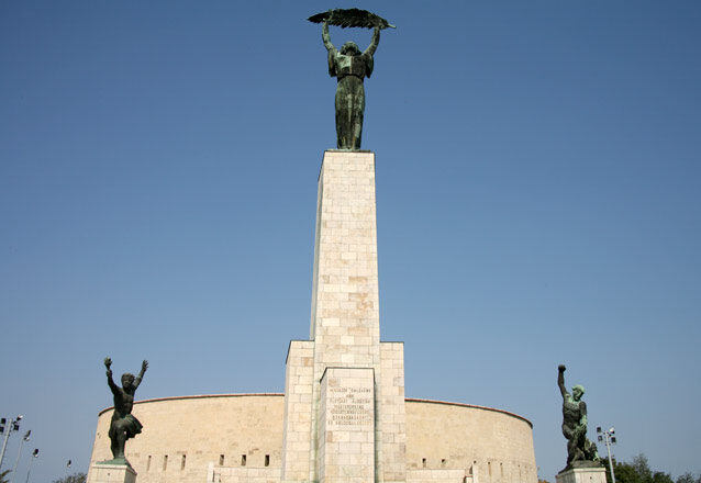 تمثال الحرية في بودابست