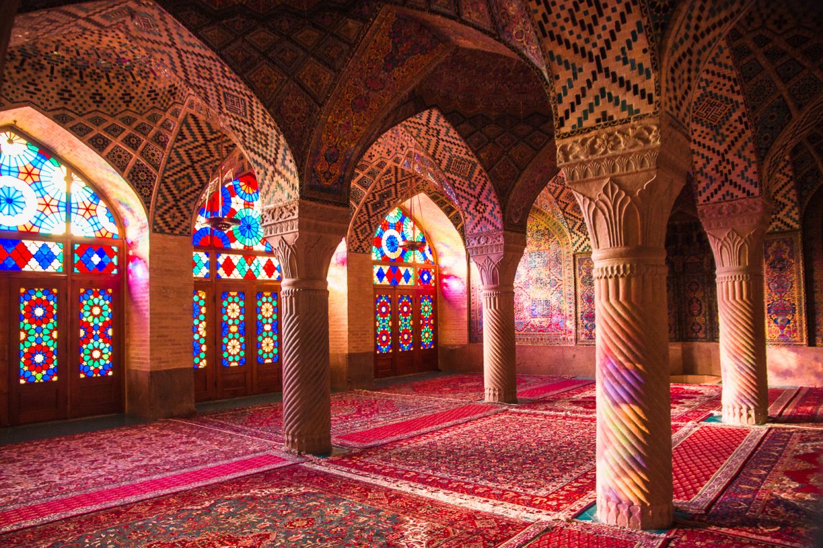 مسجد نصير الملك أجمل مساجد العالم