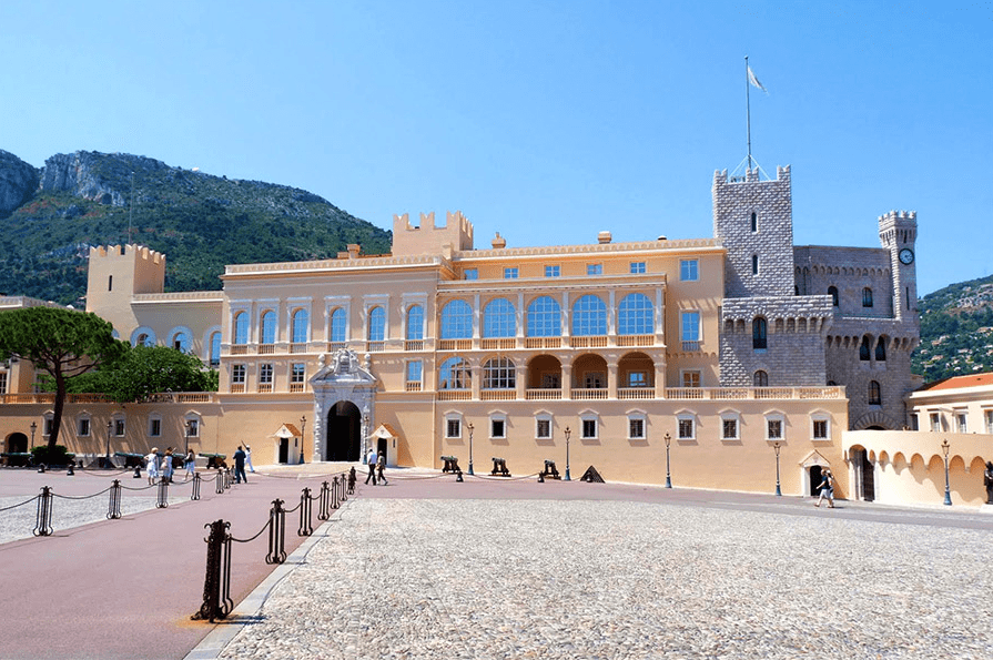قصر الأمير في موناكو 