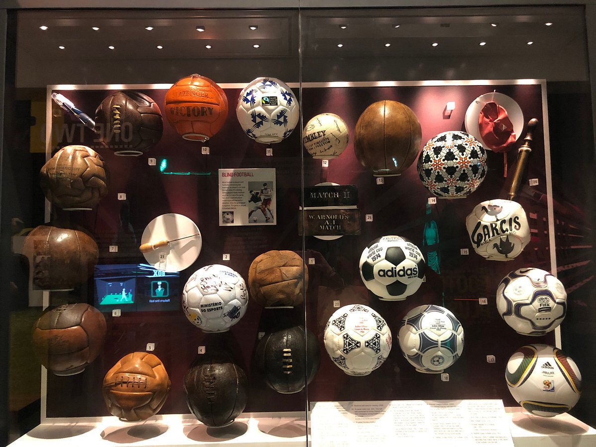 متحف كرة القدم مانشستر