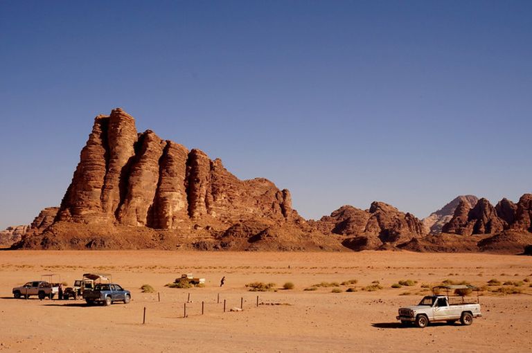 جبل أم الدامي السياحة في وداي رم