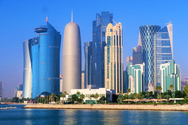 مميزات وسلبيات العيش في قطر