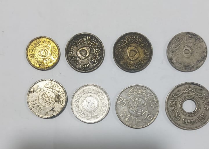 موقع OLX لبيع العملات القديمة