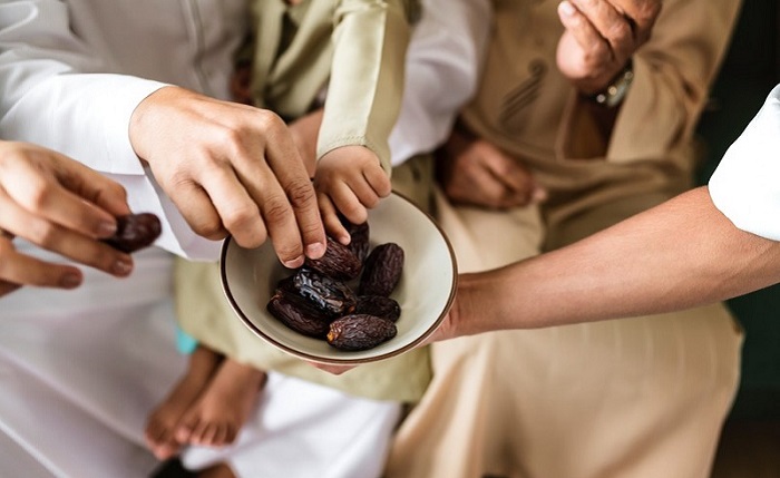 اعمال الخير في رمضان بالإمارات