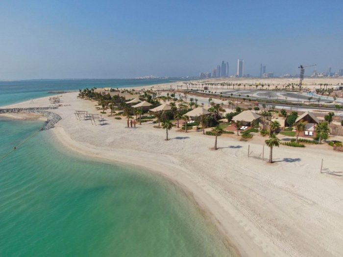 شاطئ الحديريات أبو ظبي