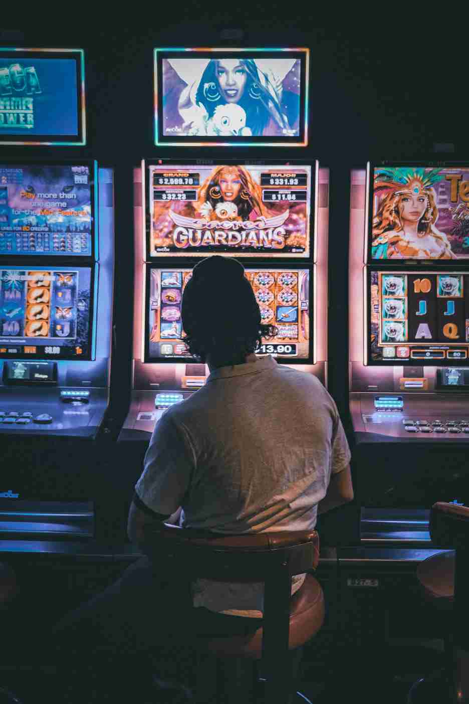 Nalu Casino: Exploring the Appeal and Risks of Playing at a Casino Without a License